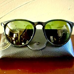 Ray-Ban Erika Polarized Sunglassesssea